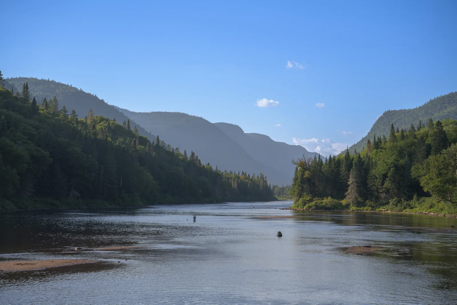 Vue sur la rivière depuis le sentier Eperon, parc Jacques-Cartier