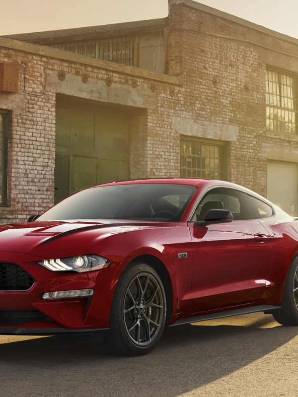 ford mustang rouge dt 500