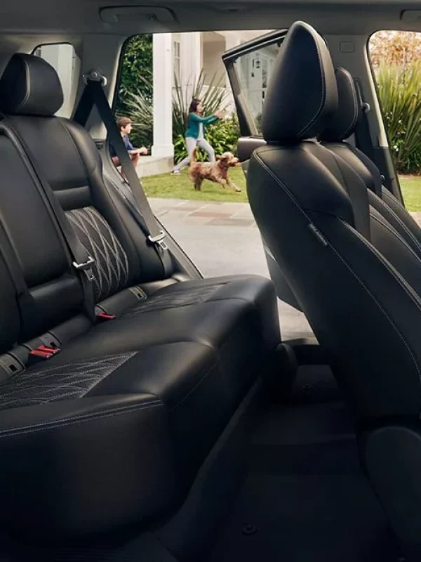 nissan rogue siege interieur