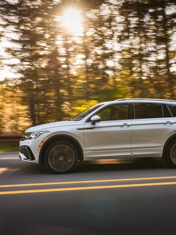 location volkswagen tiguan blanche profil
